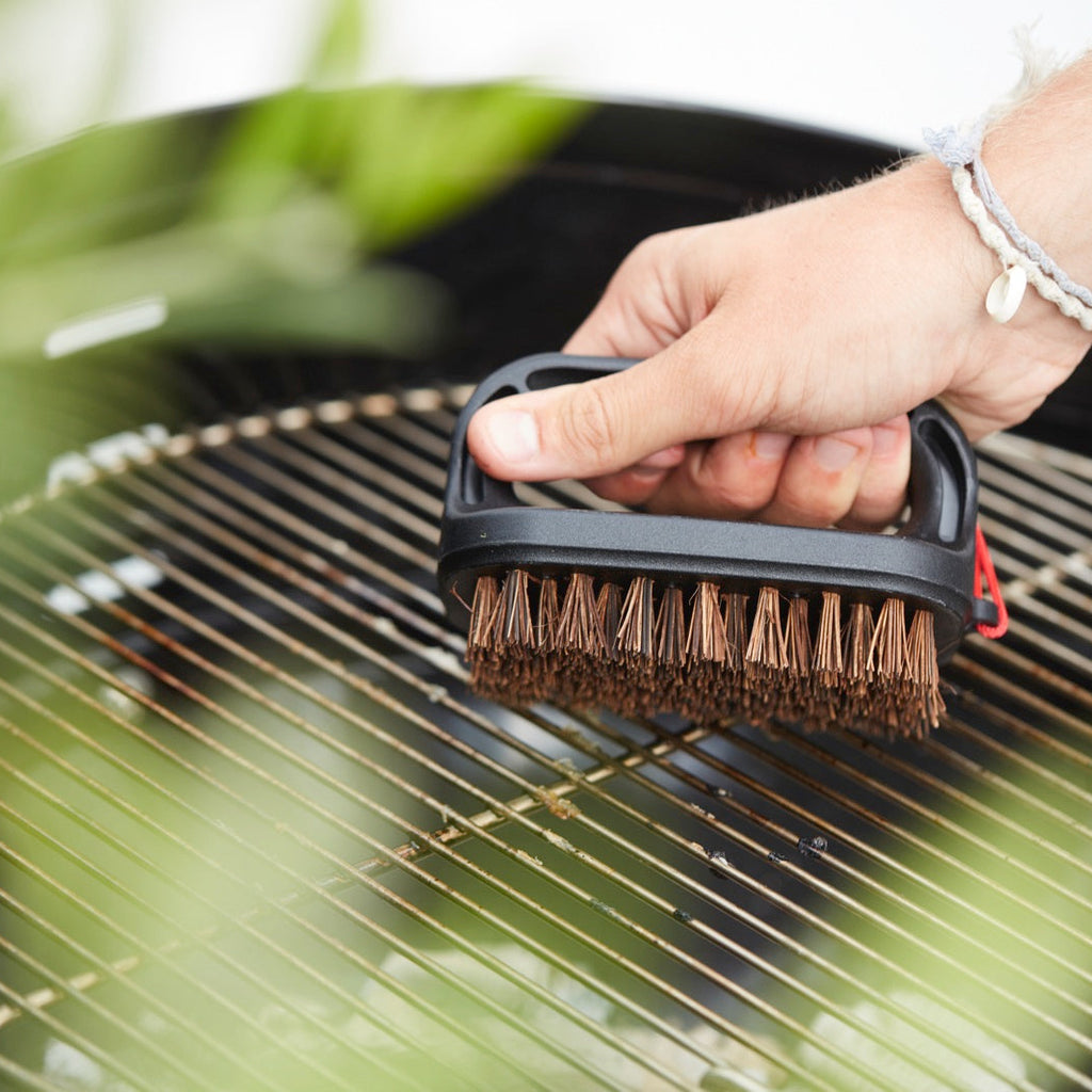 Tipps zur Pflege und Wartung: So reinigen Sie Ihren Grillrost richtig