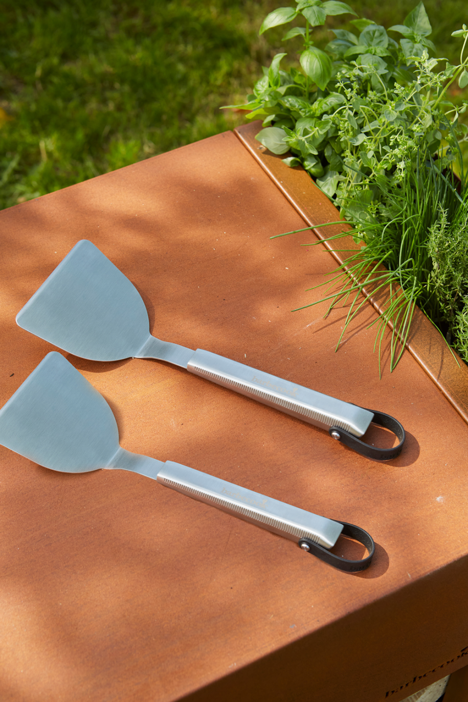 Premium set of 2 plancha spatulas