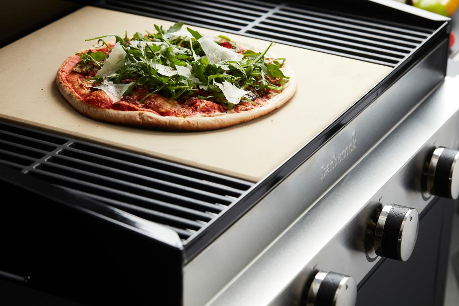 Dynamic Core pizza stone made of refractory clay