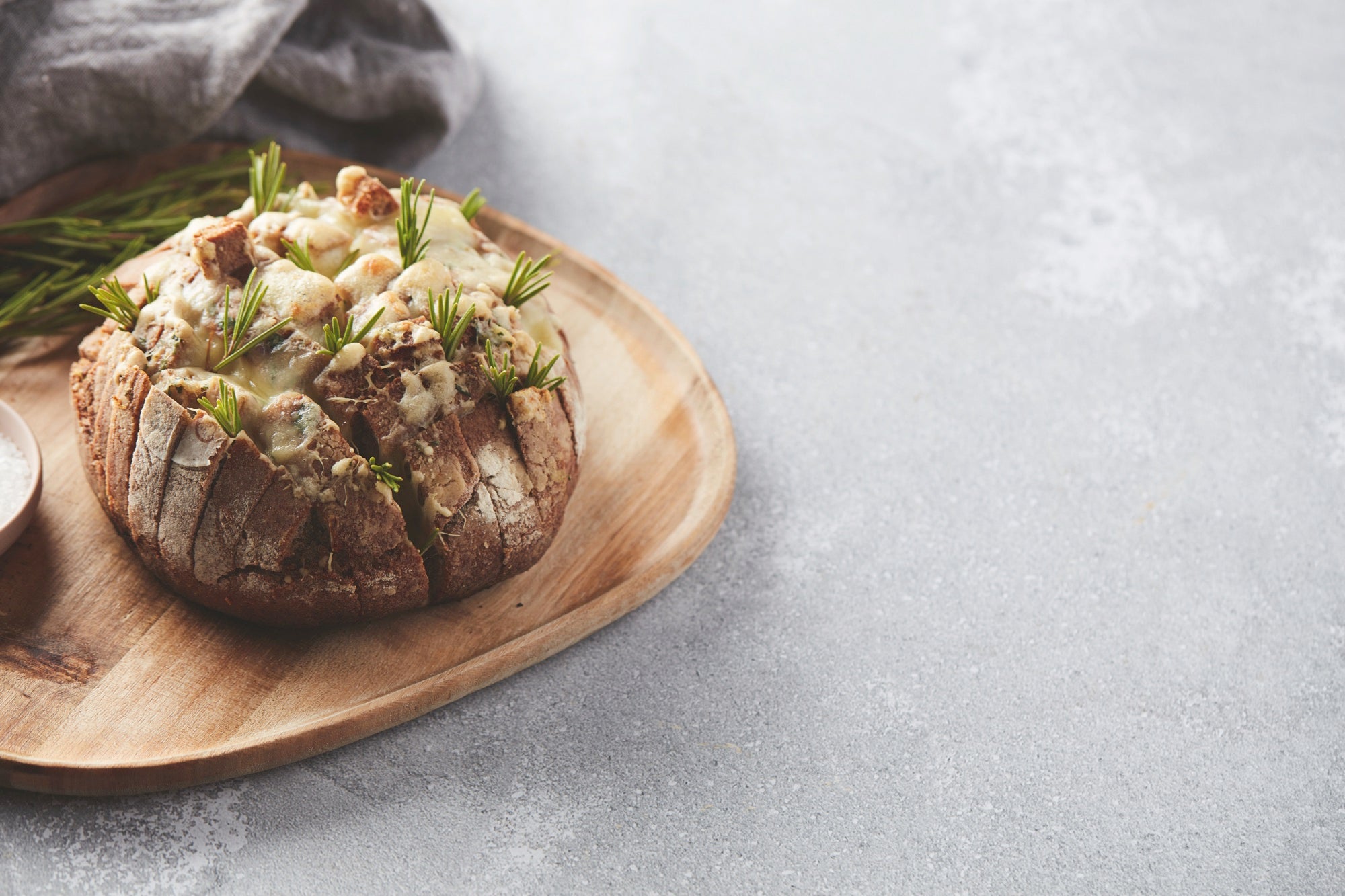 Pull apart cheese bread on the BBQ