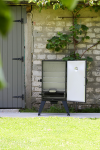 Olav smoking cabinet