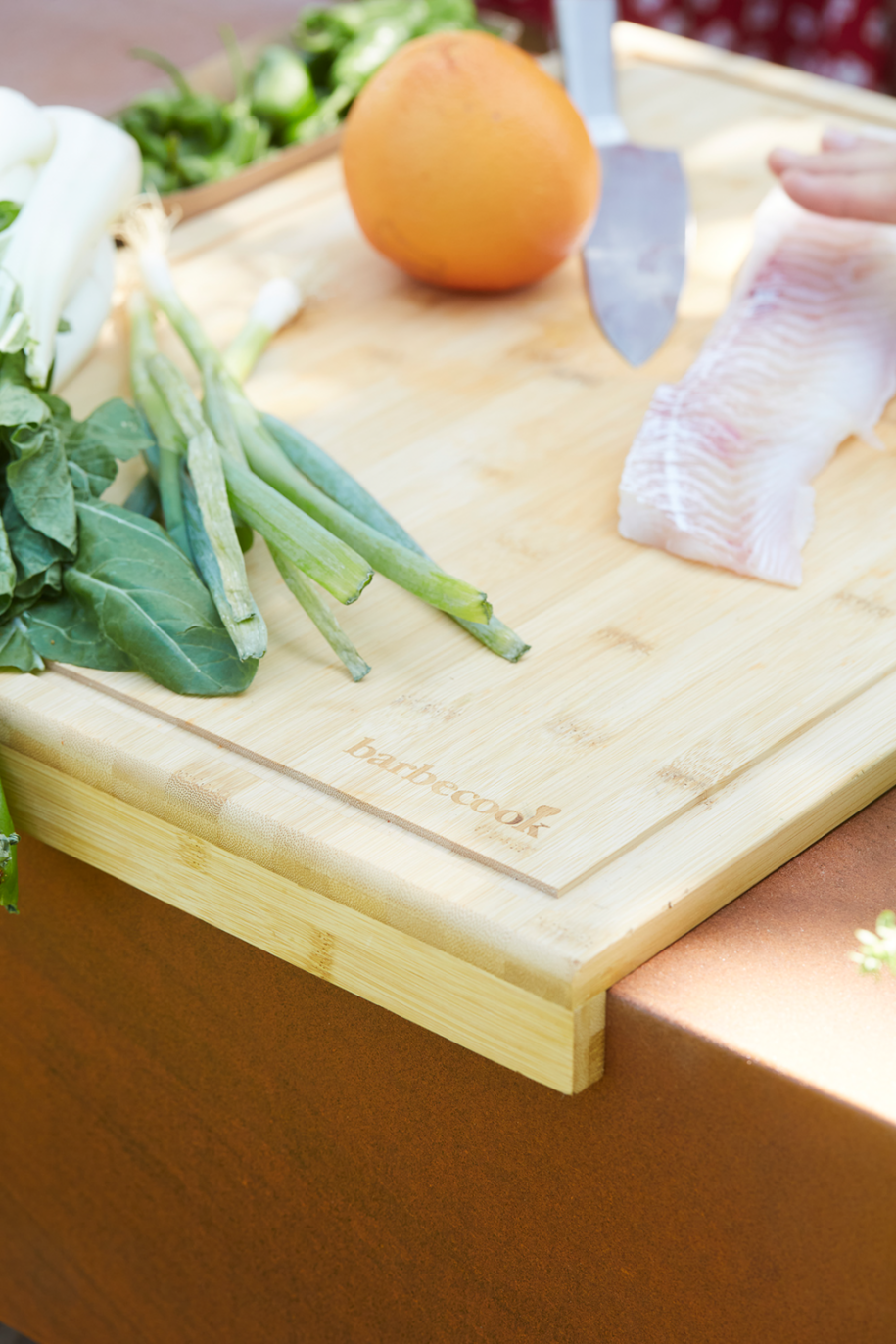 Schneidebrett mit Saftrinne für Nestor World 659.5x45x4.5cm FSC®