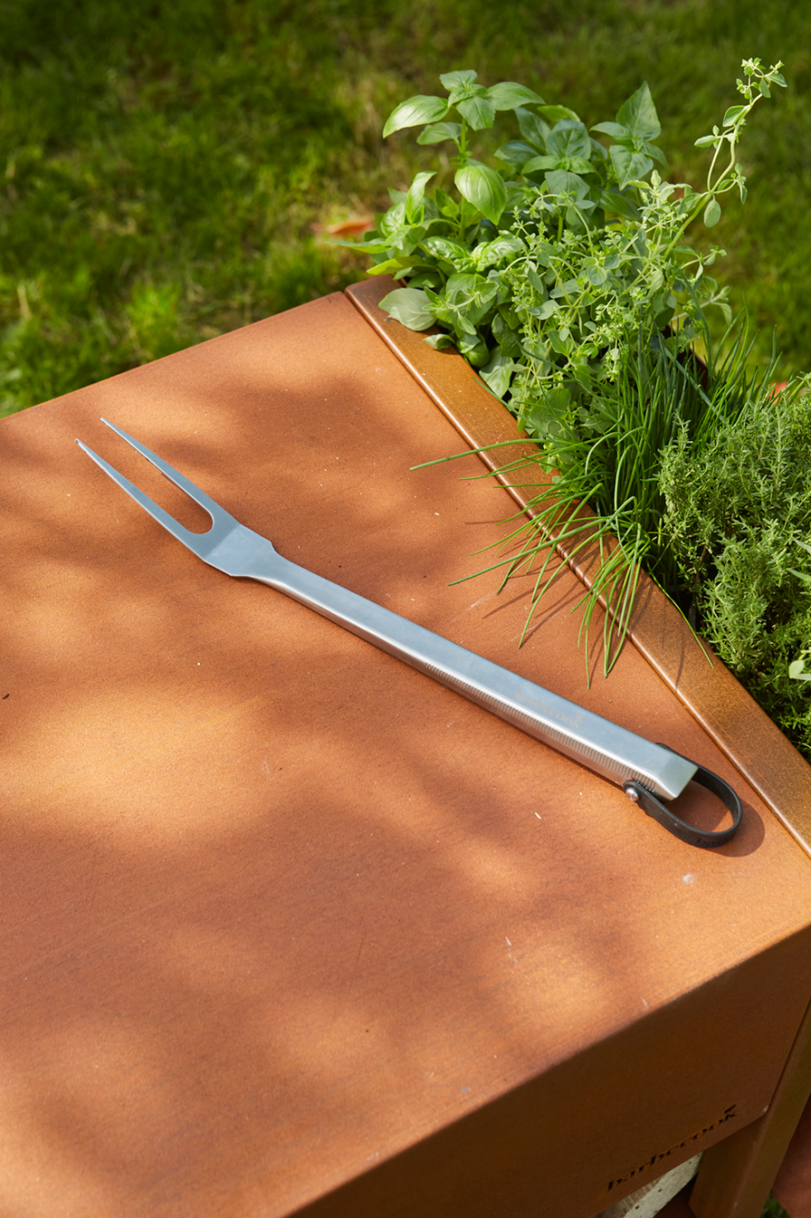 Premium fork