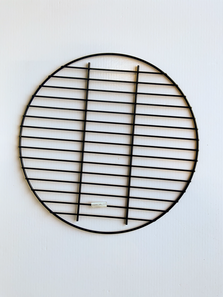 Holzkohlegitter Oskar M