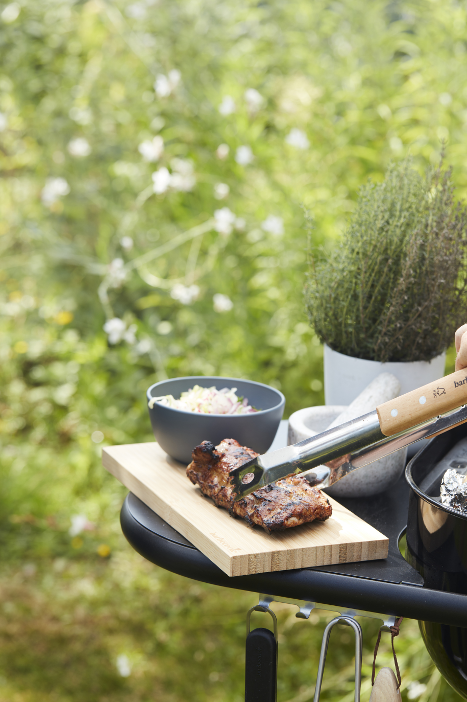 Bamboo cutting board 33x16x2cm FSC®