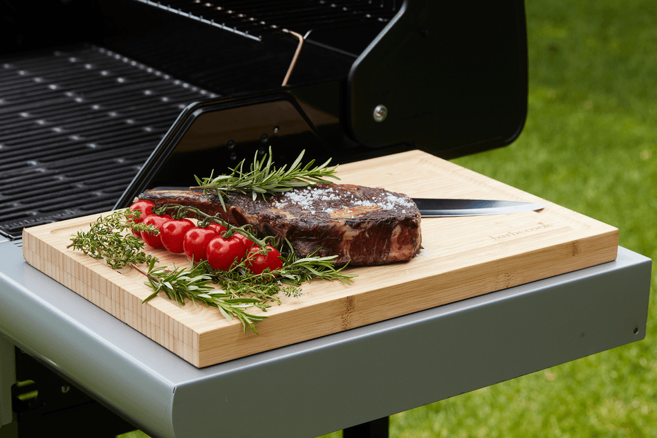 Bamboo cutting board with groove 46.5x28x2.8cm FSC®